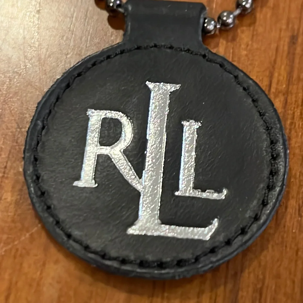 Ralph Lauren authentic item