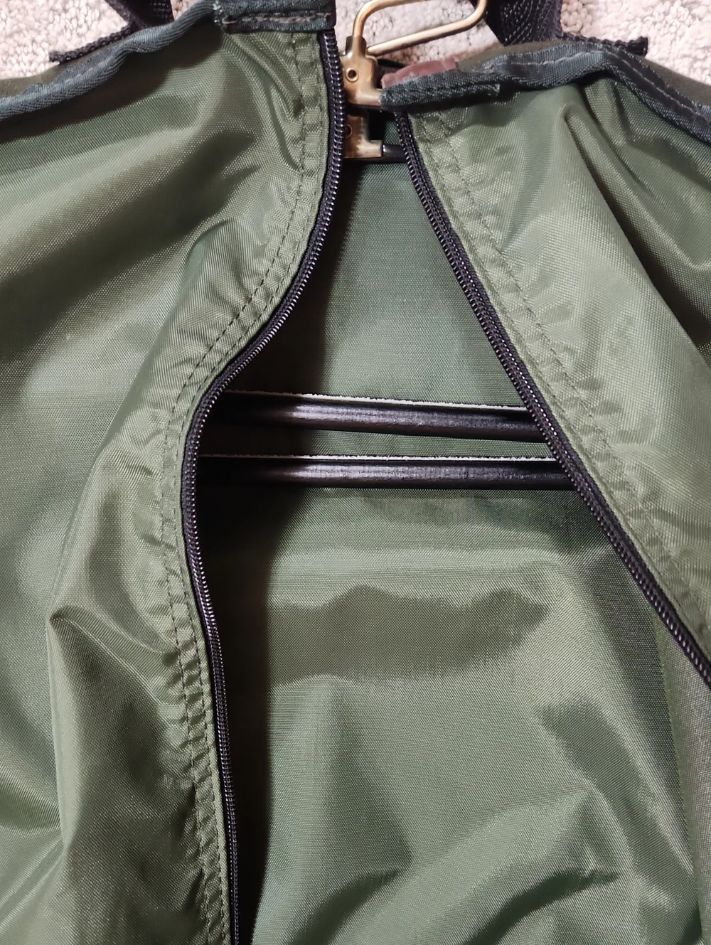 Orvis Dark Green Canvas Garment Bag with Brown Leather Accents