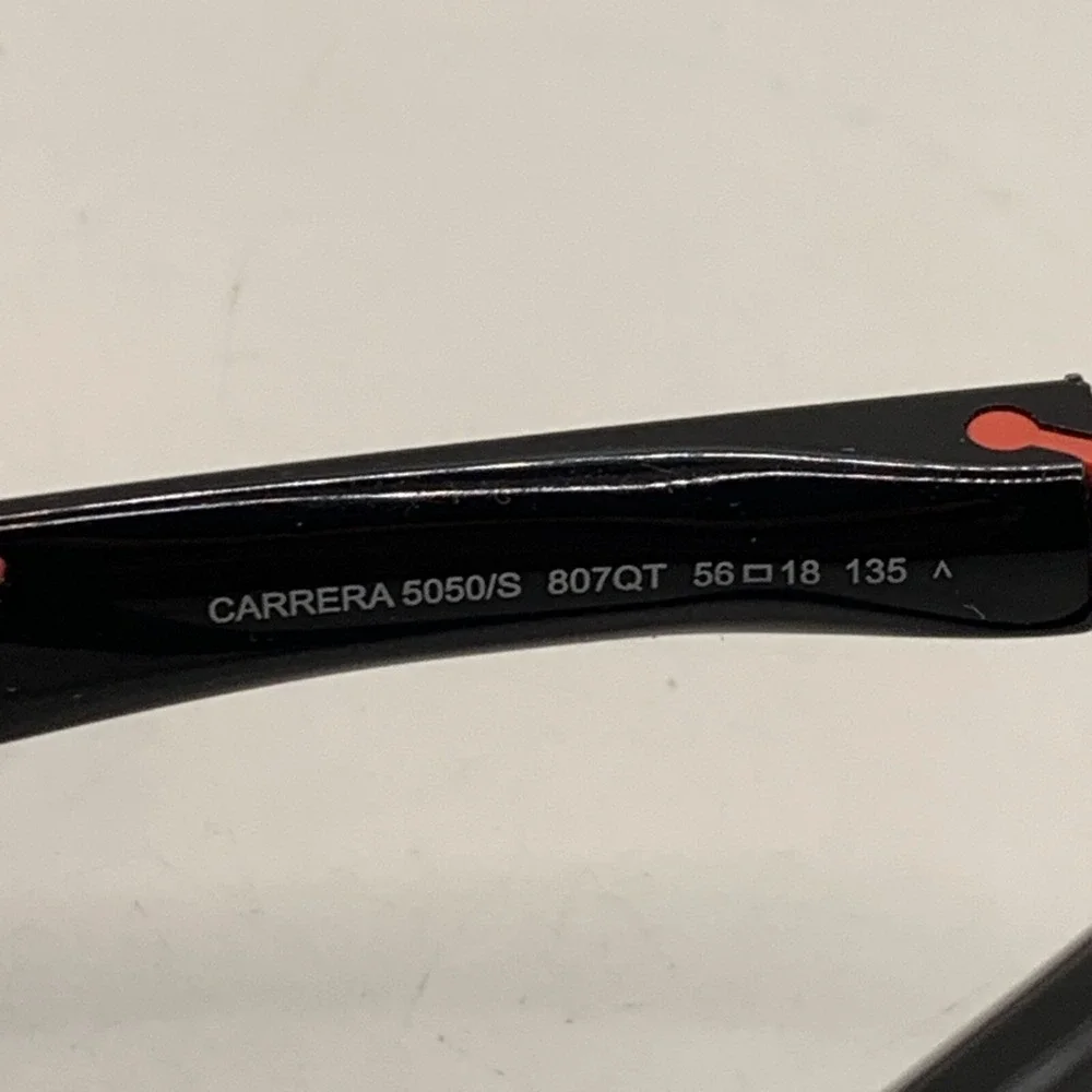 Carrera description authentic