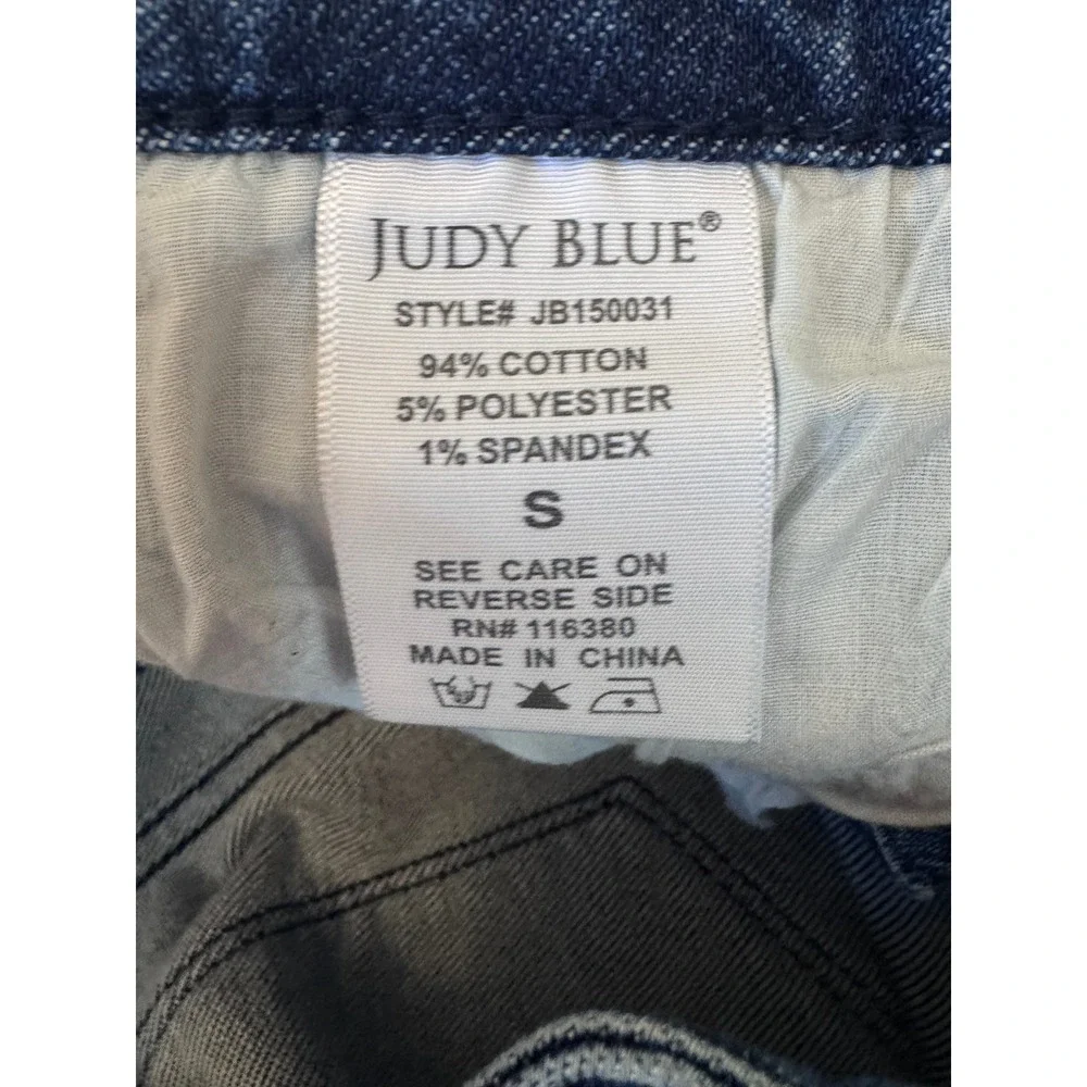 Judy Blue excellent pre
