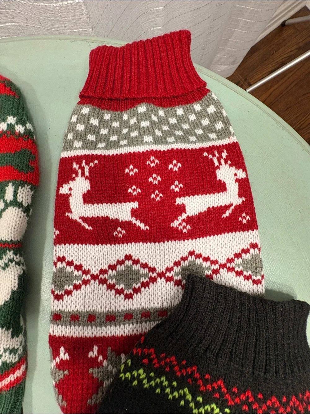 Unbranded four festive