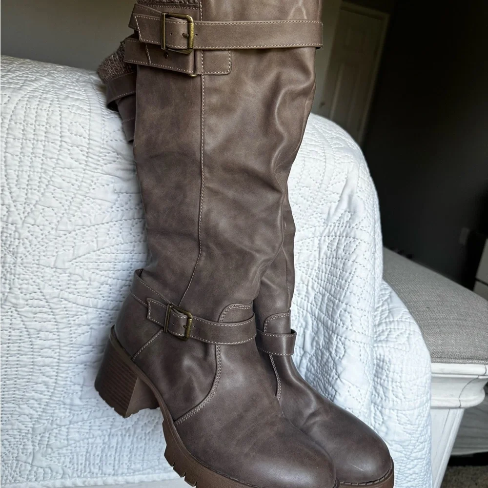 Jellypop stylish women