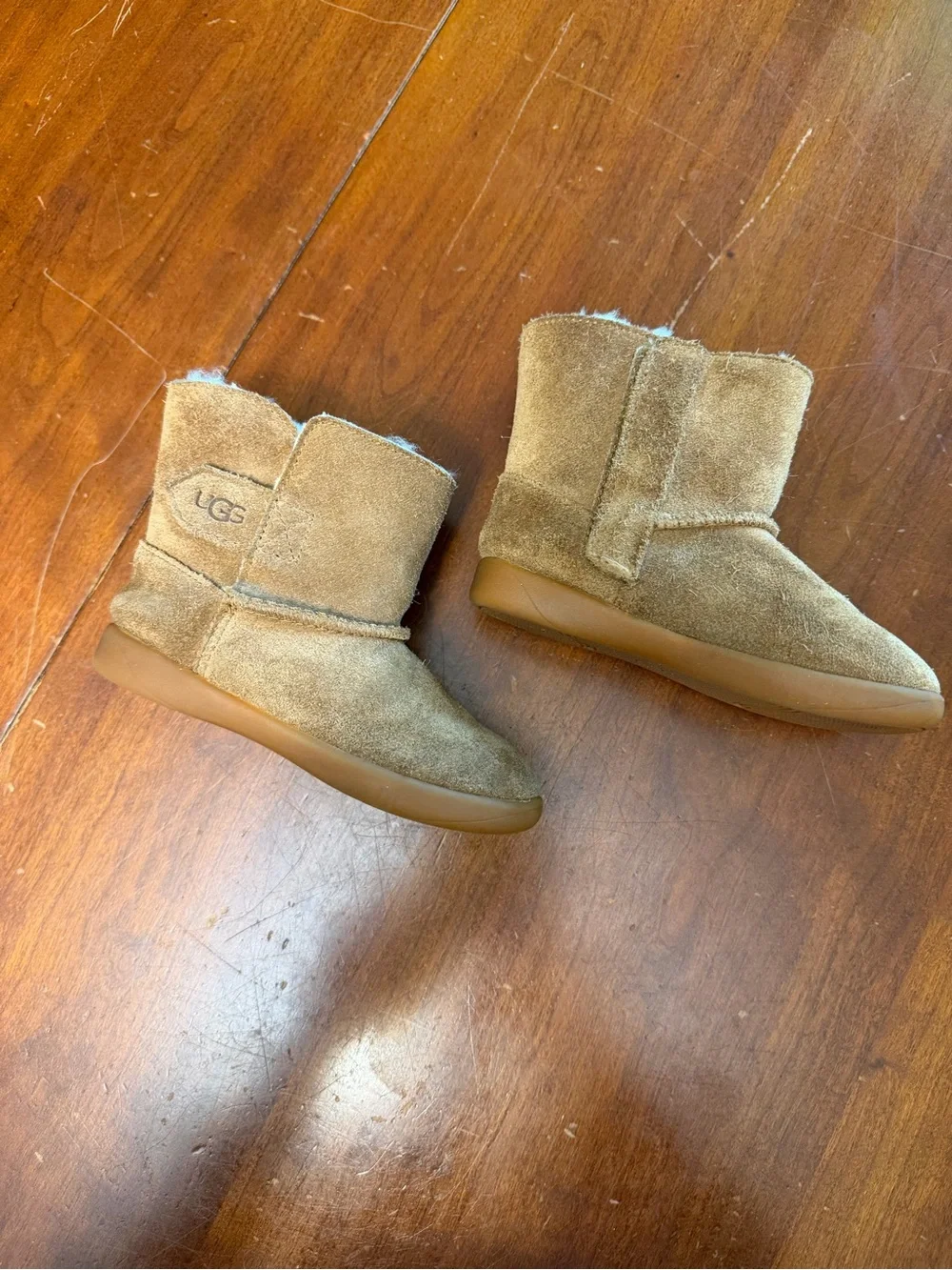 UGG toddler keelan