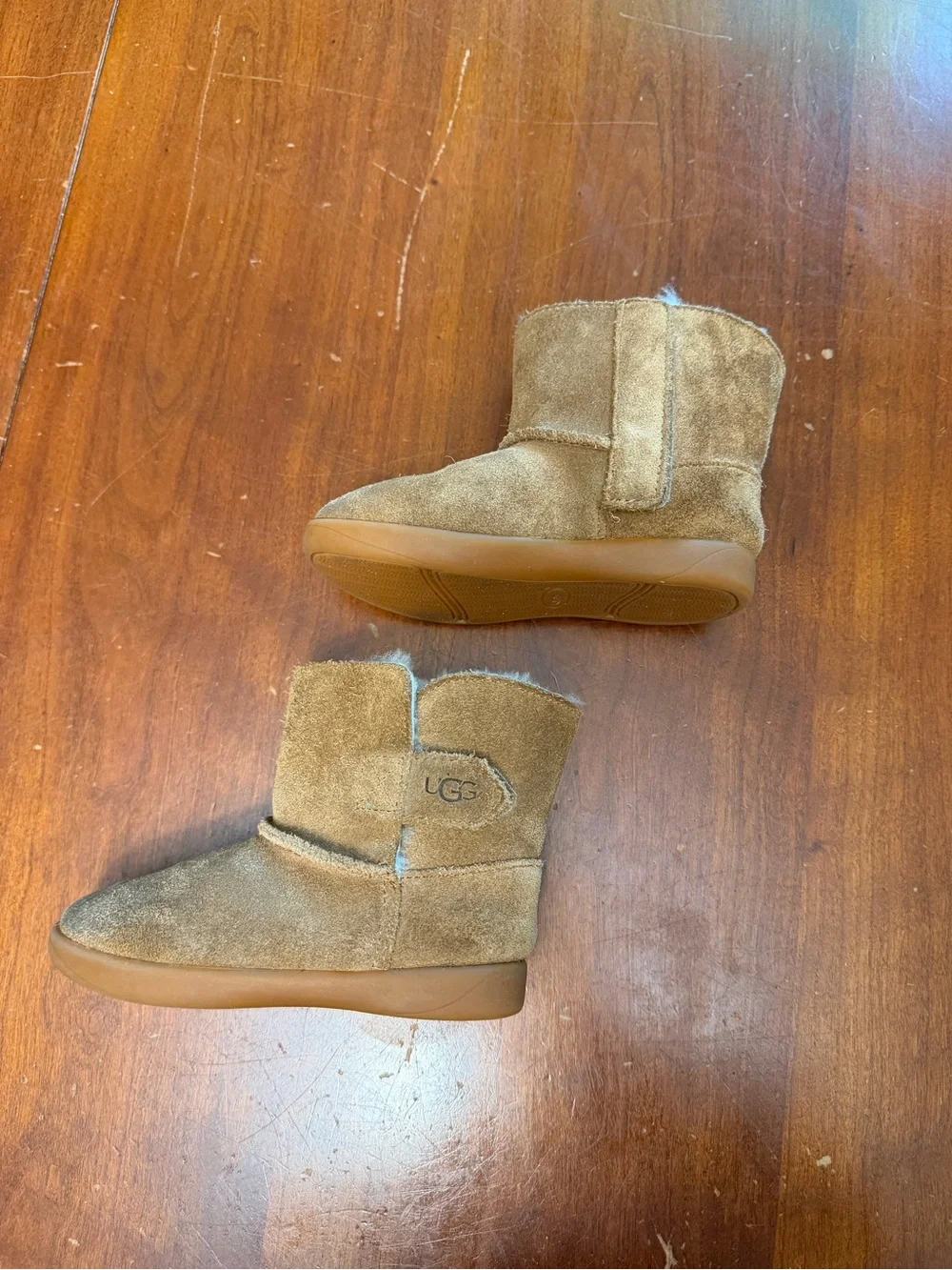 UGG toddler keelan