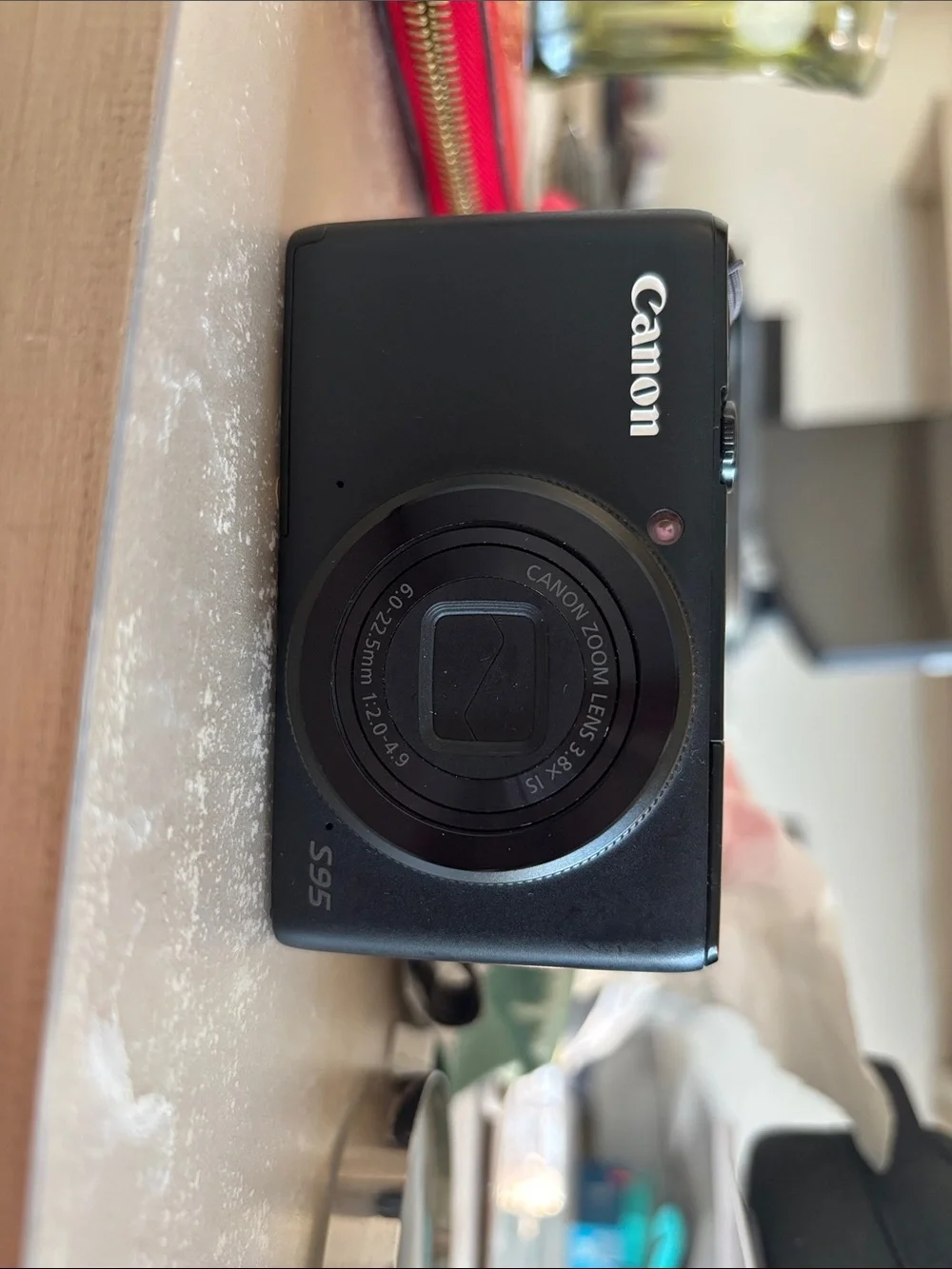 Canon S95