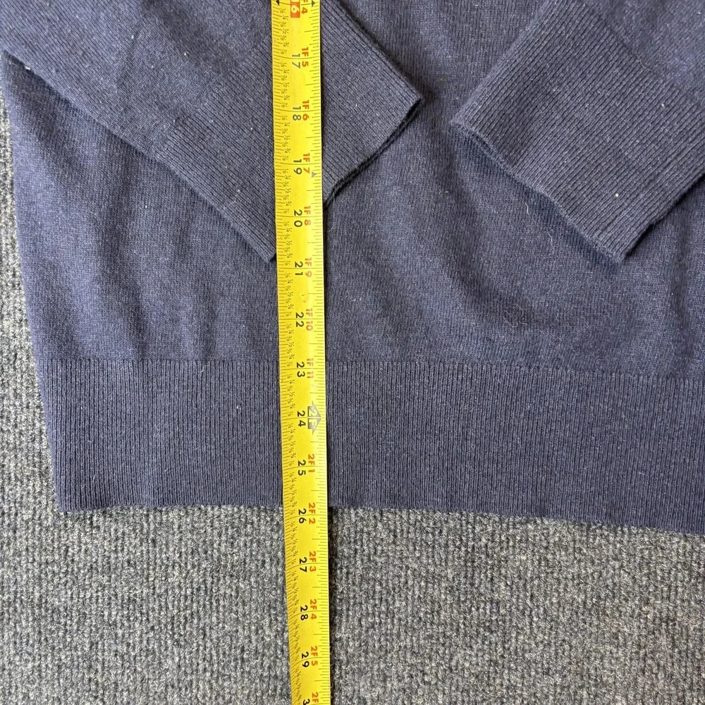 Banana Republic brand banana