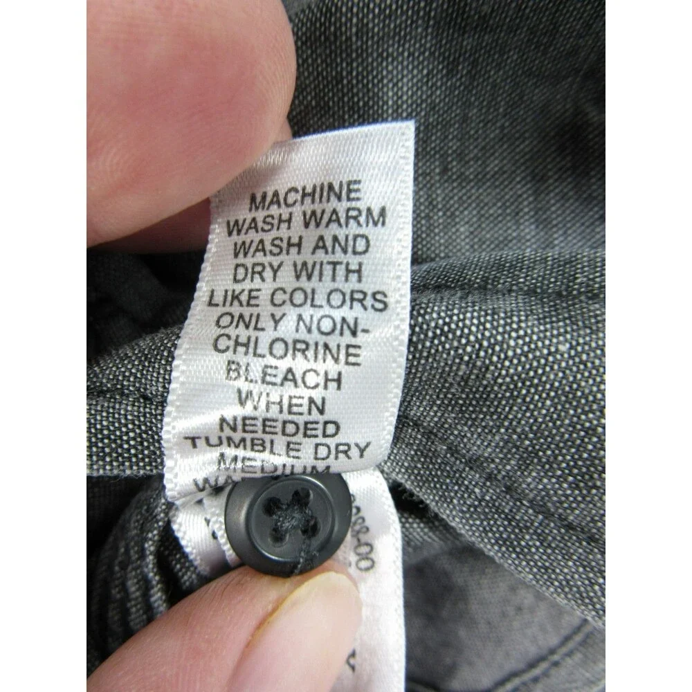 Banana Republic please see