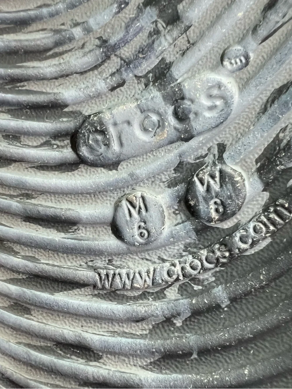 CROCS good preowned