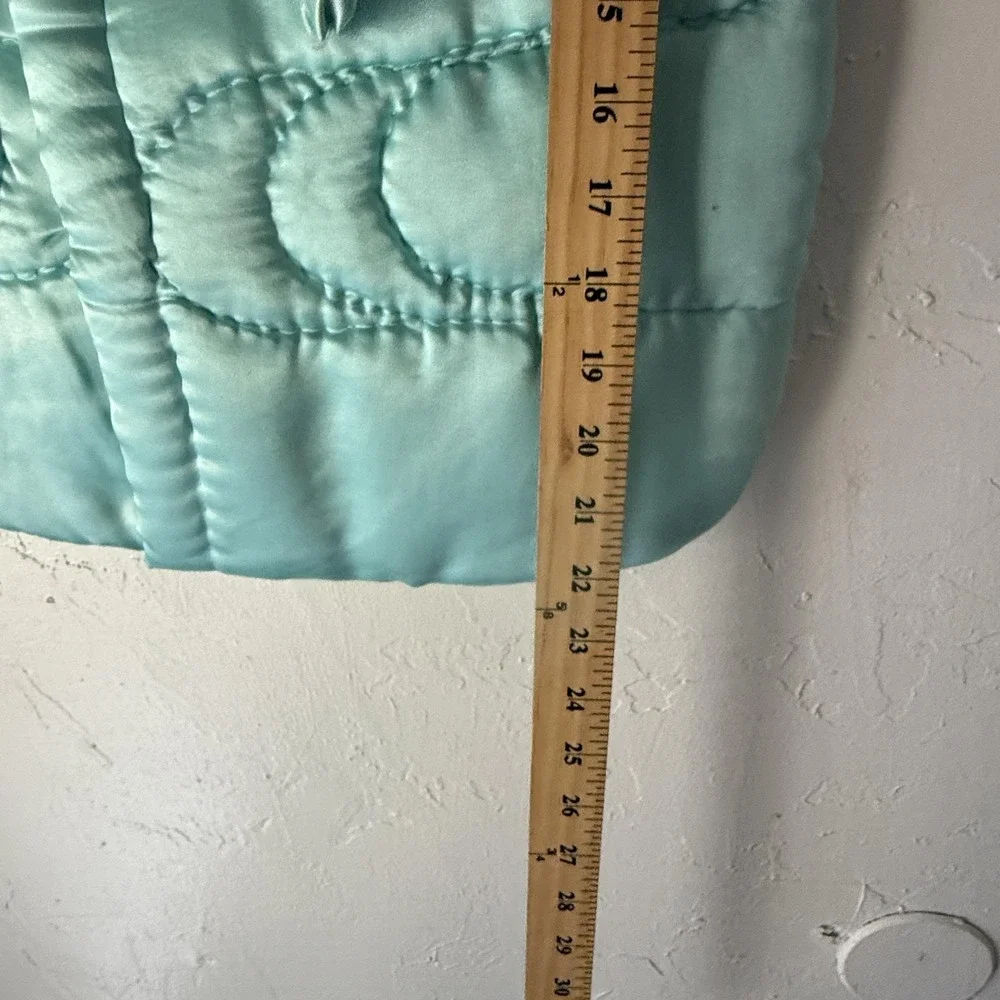N/A bunting find suitable