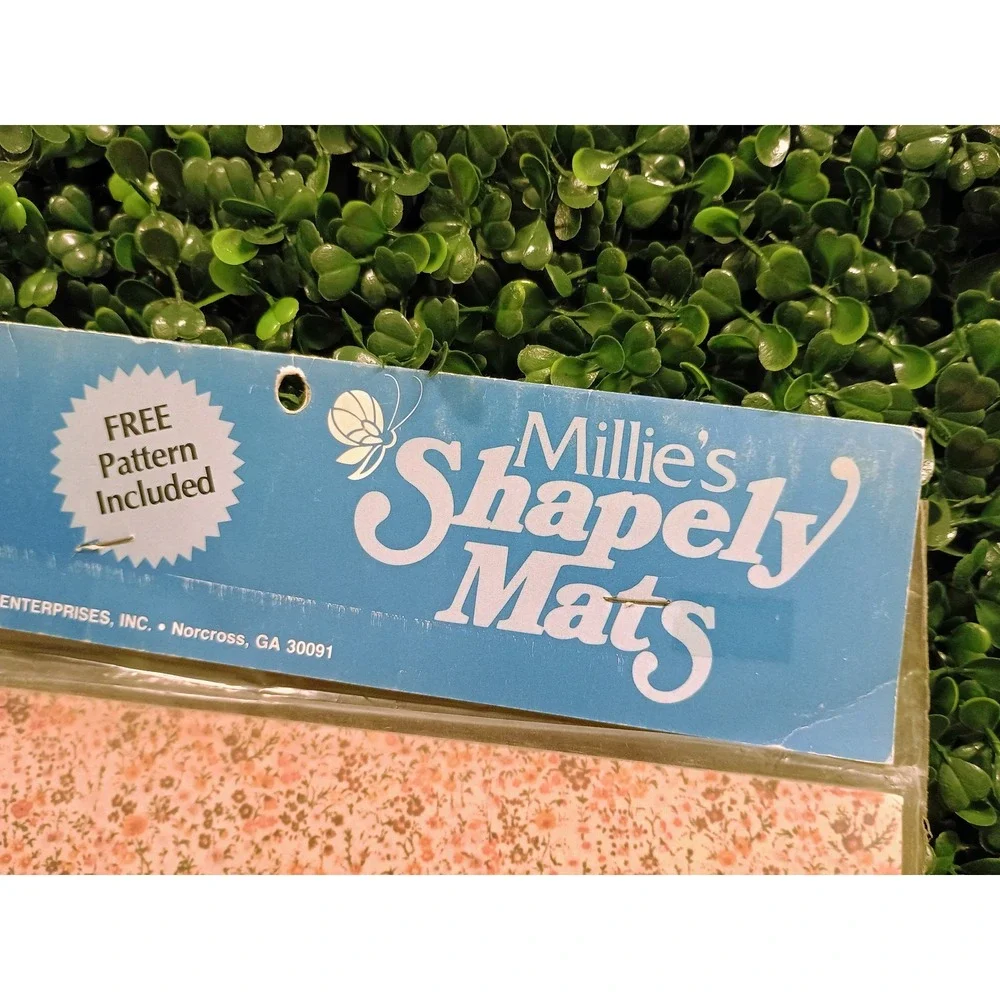 Vintage 1983 Millie's‎ Shapely Mats Plaid Owl Cross Stitch Floral Mat 58008