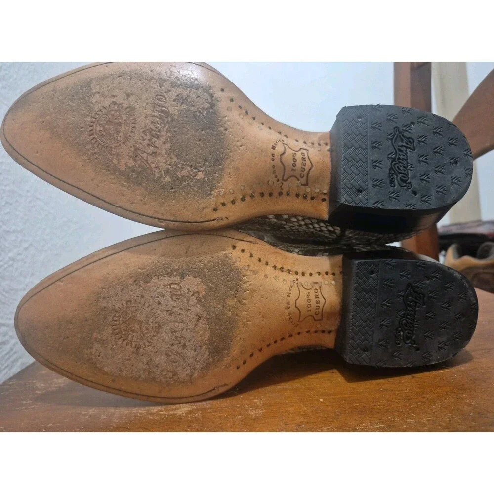 Arango almost brand