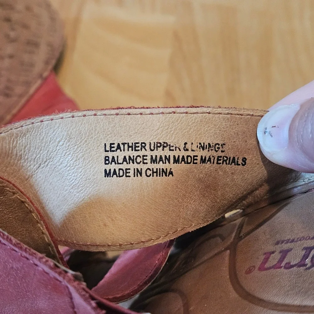 Born cork wedge
