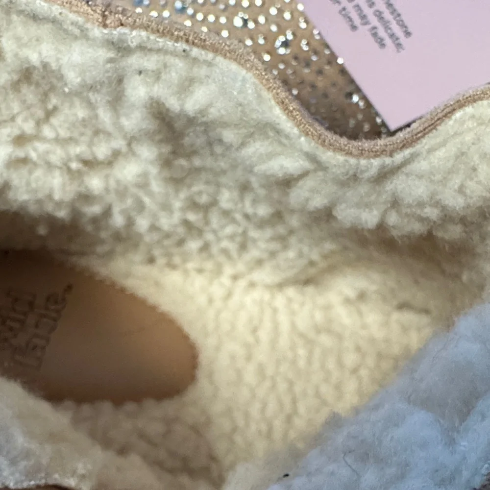 wild fable chic beige