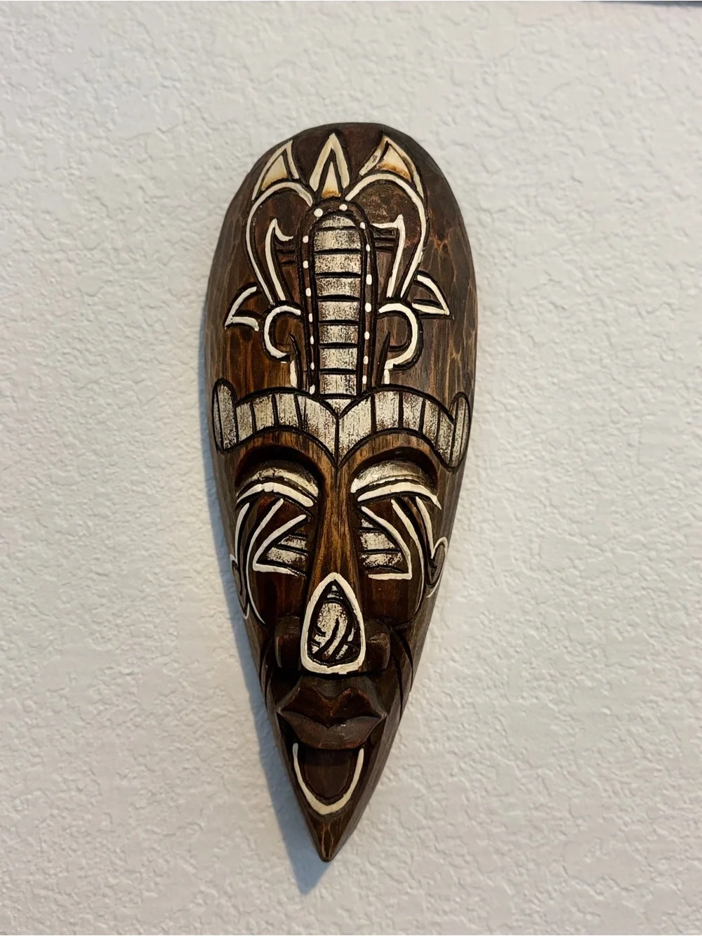 Wall Decor Handcrafted African Mask 11.5” Lizard In Forehead