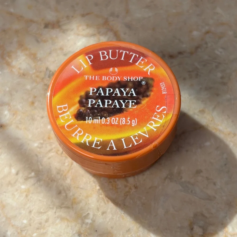 The Body Shop Lip Butter 0.3 oz Papaya‎ Sealed Pot Balm