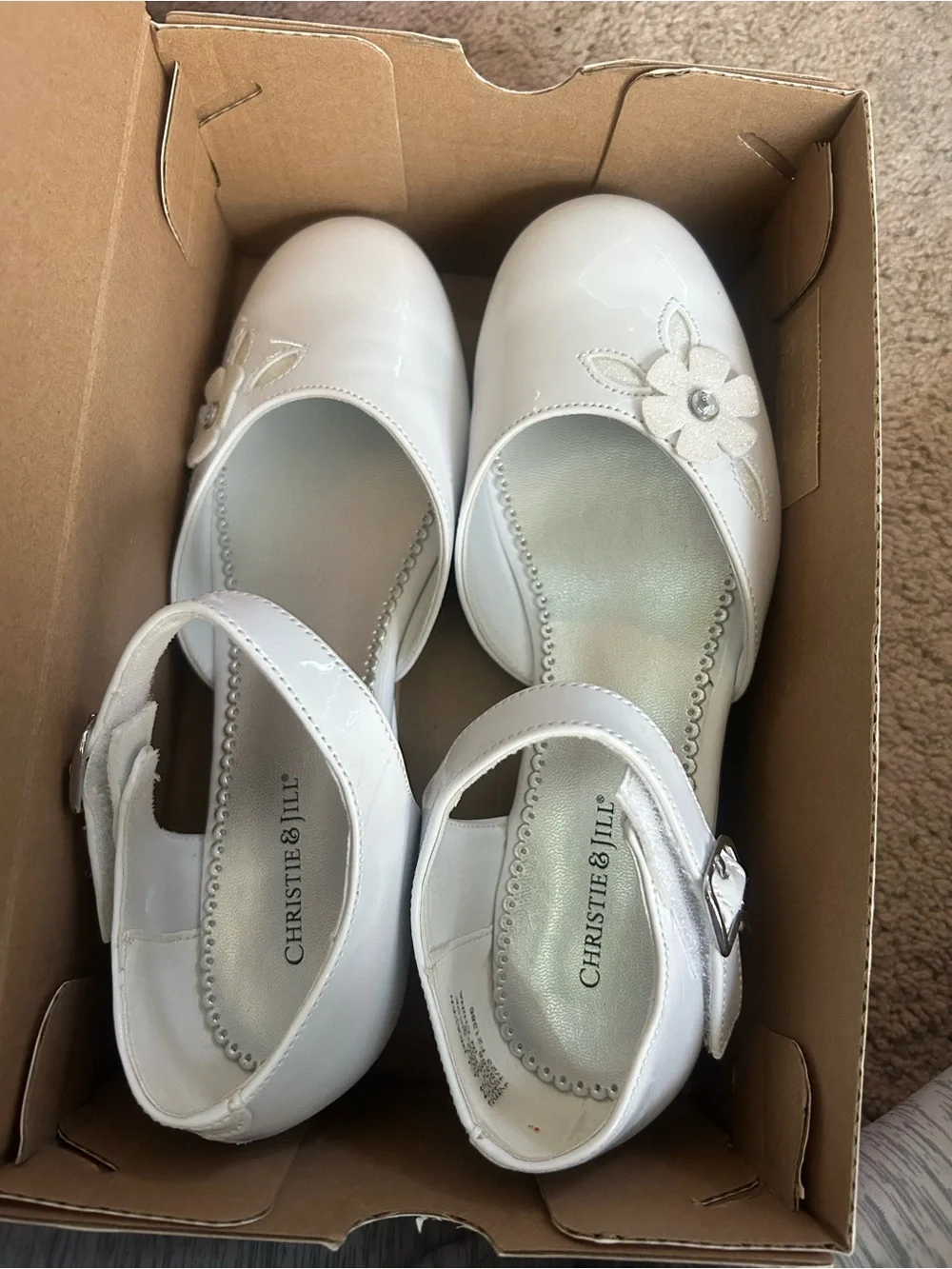 christie & jill classic white