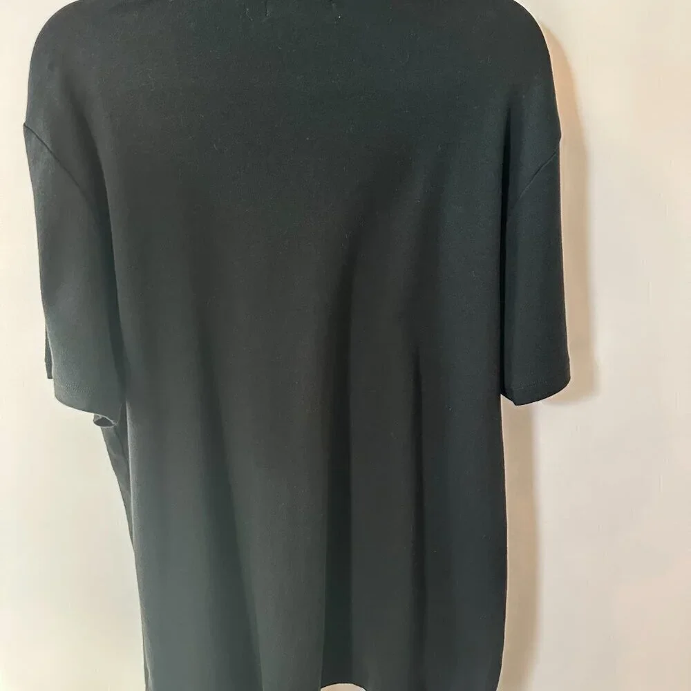 Banana Republic •	color black