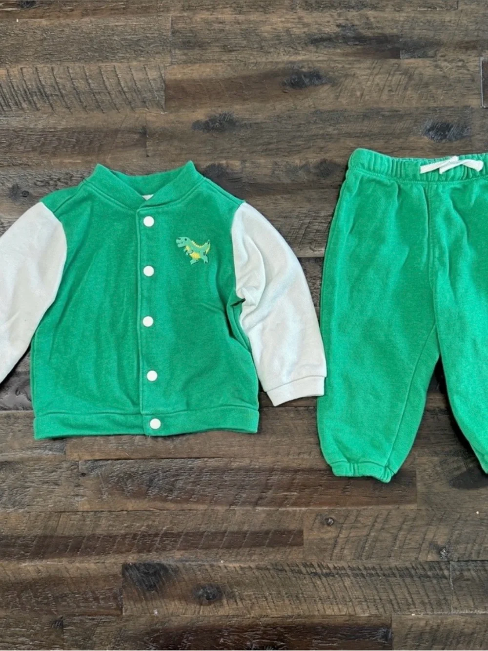 Old Navy 12m old