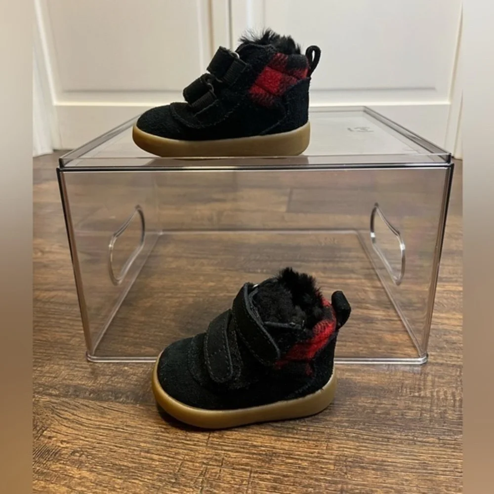 Ugg Pritchard Buffalo Plaid Infant Shoes/Boots Color Black/Red Size 0/1 XS