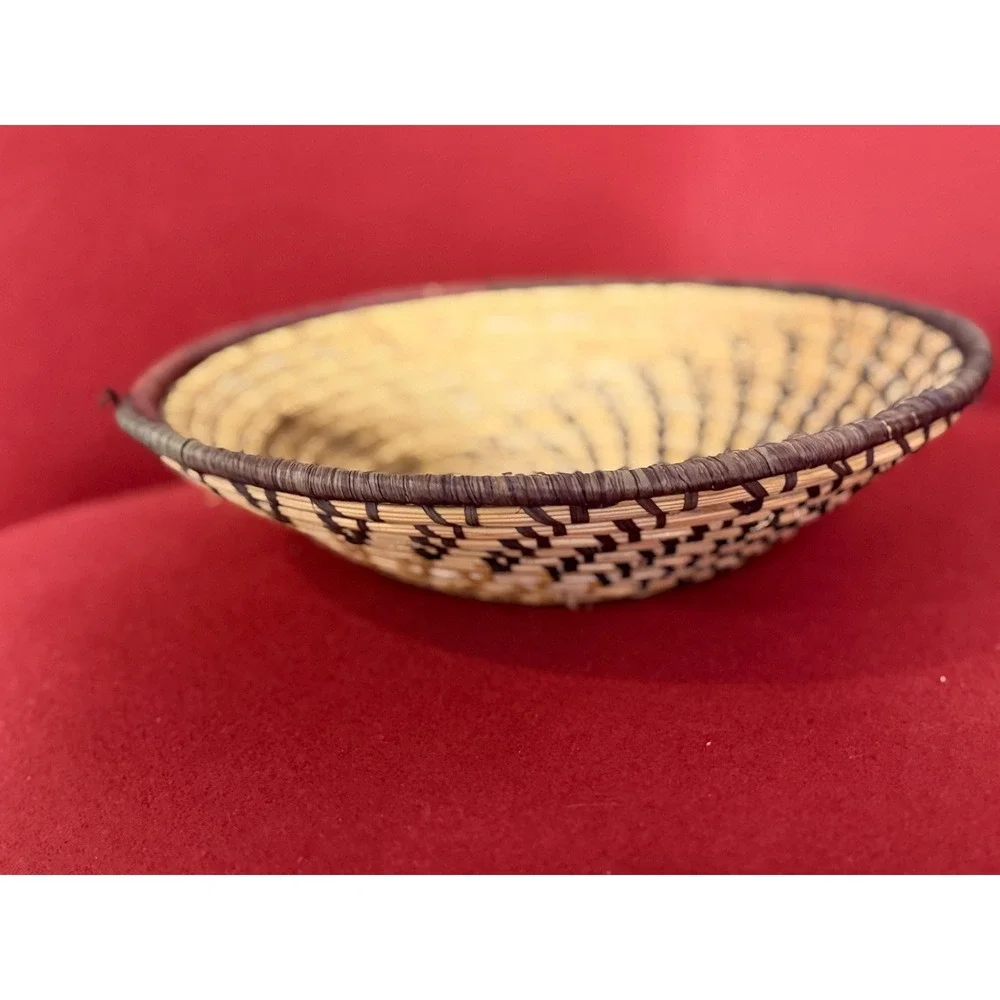 N/A beautiful handwoven