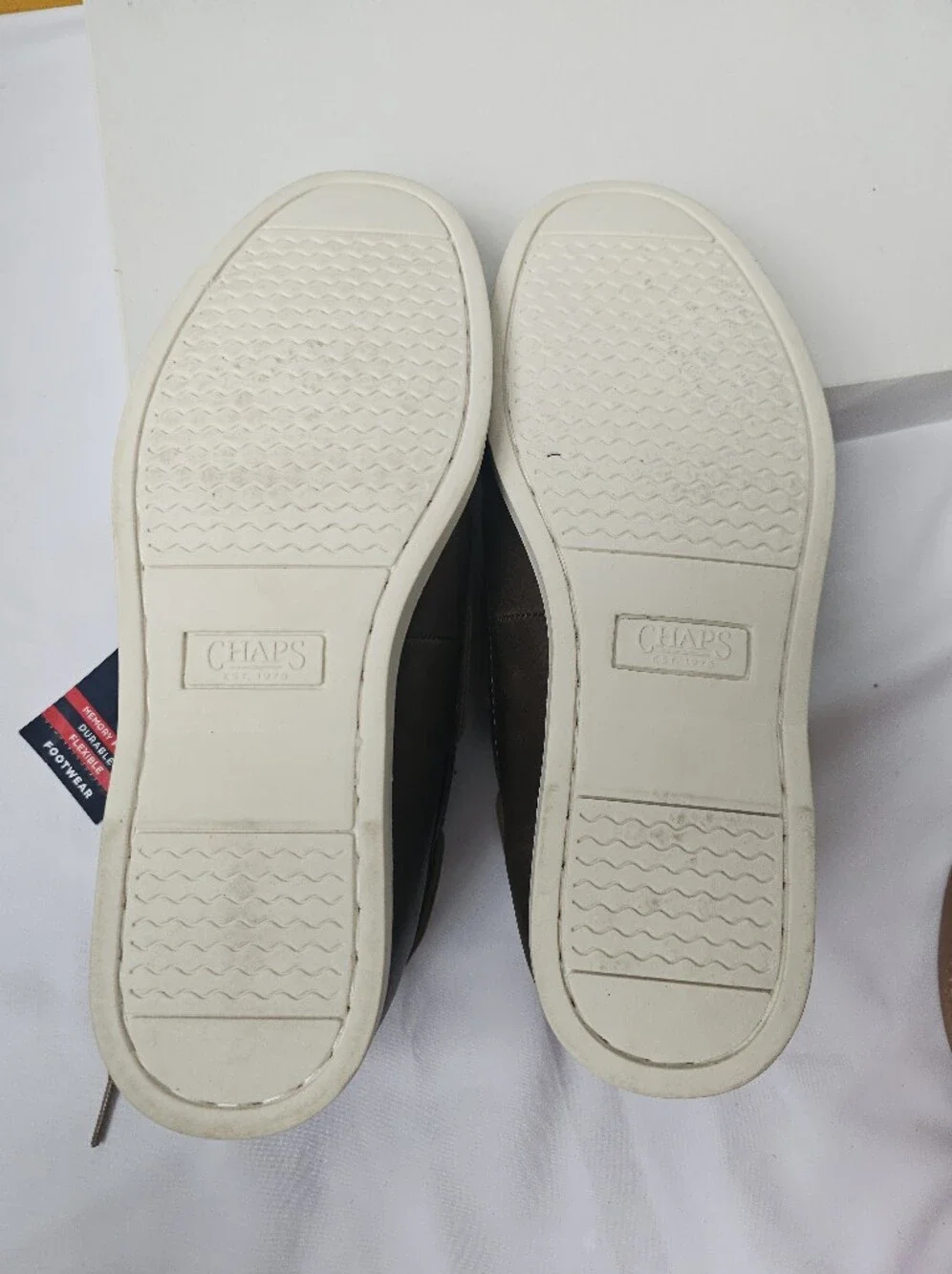Chaps Benny Men’s Brown Boat Shoes Size 10 NWT Memory Foam)