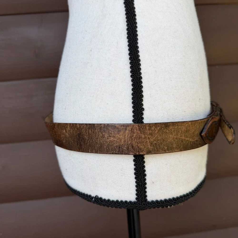 N/A distressed brown