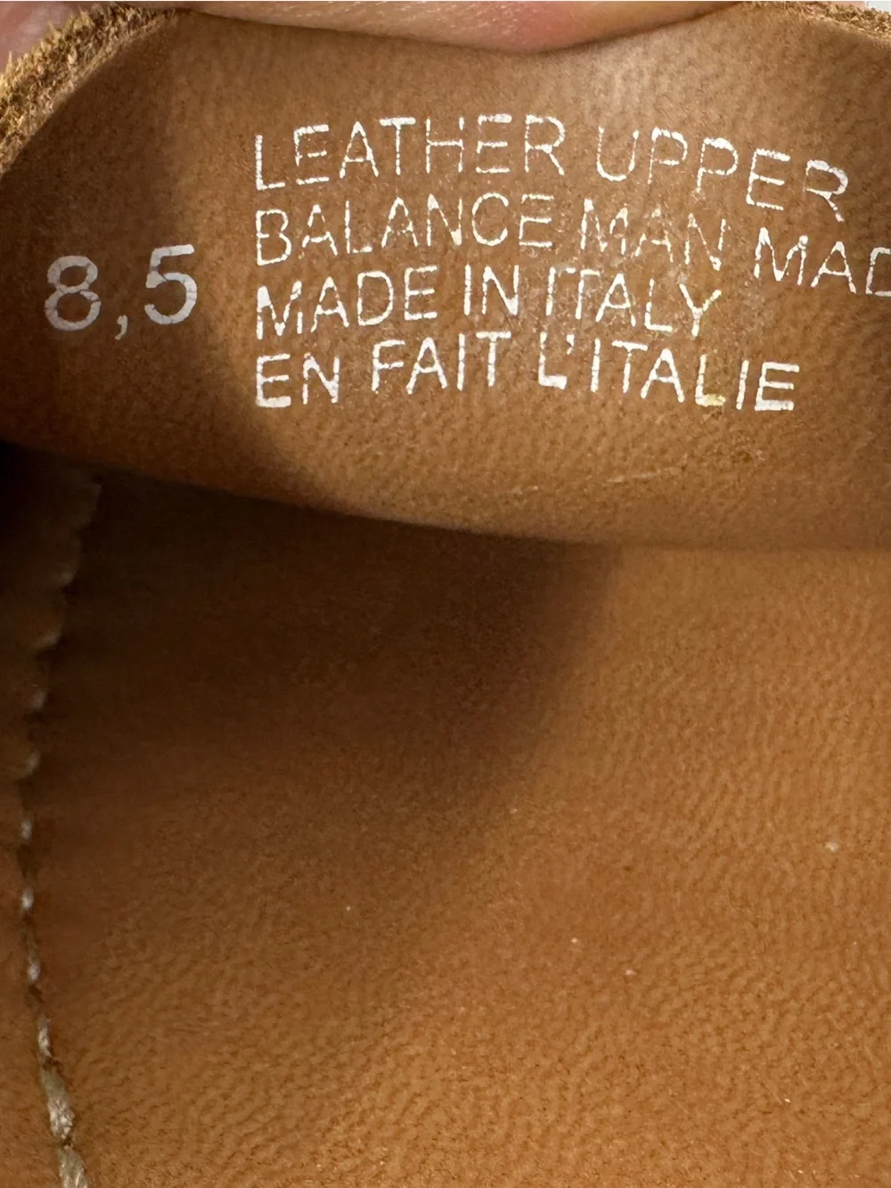 Seychelles paddle suede