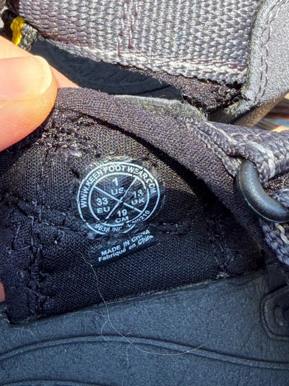Keen boys size