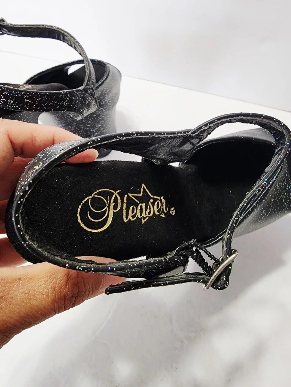 Pleaser elevate your