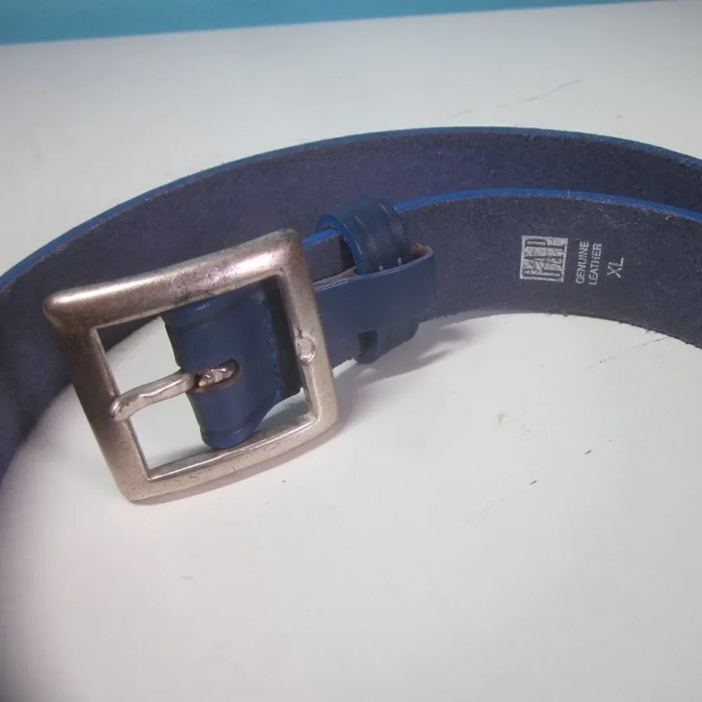GAP blue leather