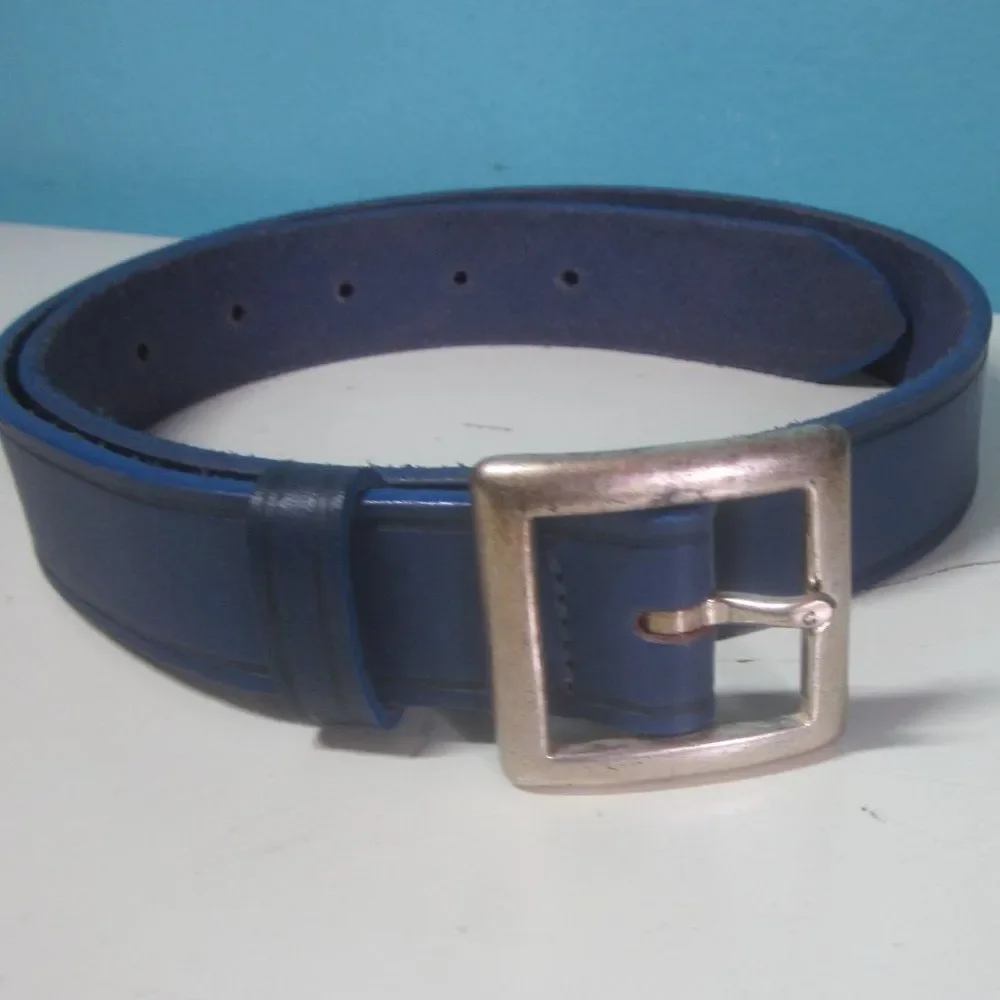 GAP blue leather
