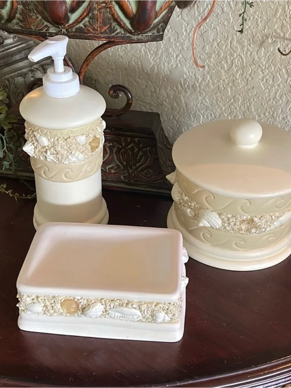 N/A charming neutral