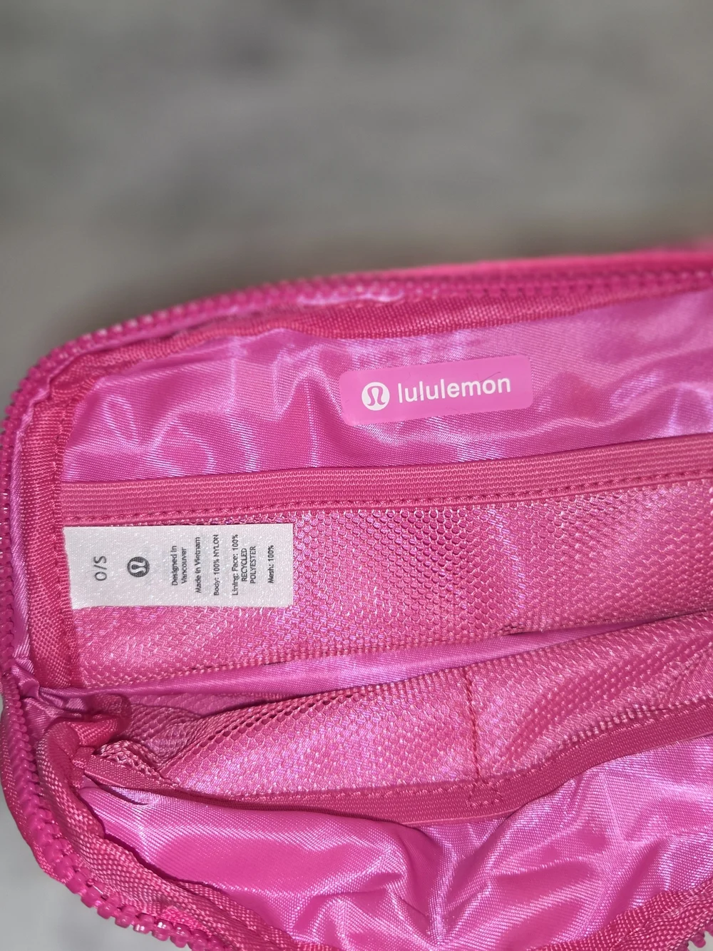 lululemon athletica bright pink
