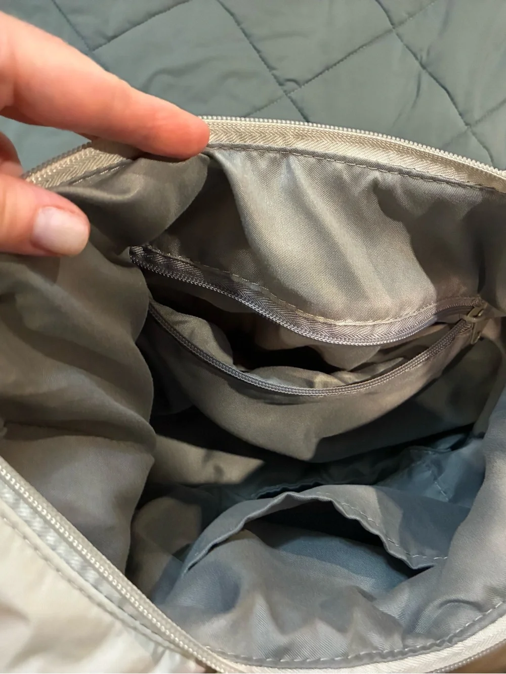 GAIAM light gray