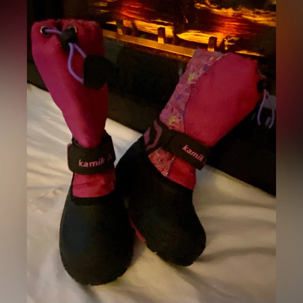 VGUC Kamik Sz-1 Grade School Kids-Fun Pink/Black Snow Boots, Gently Worn, Unisex