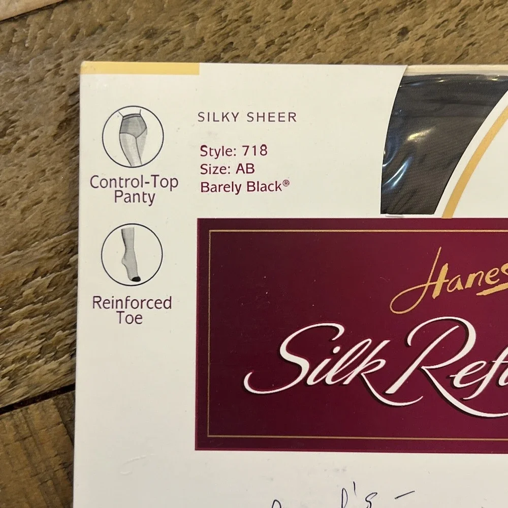 Hanes silk reflections