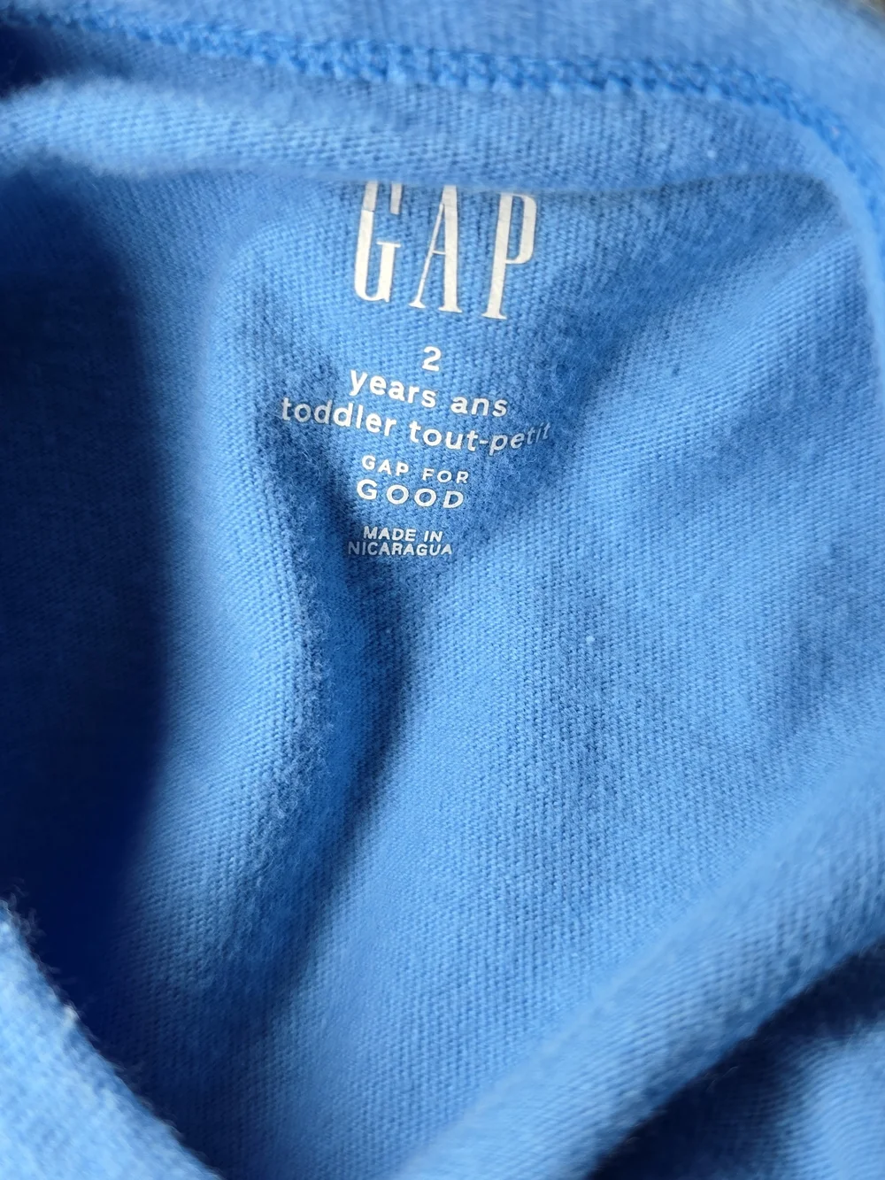 GAP light blue
