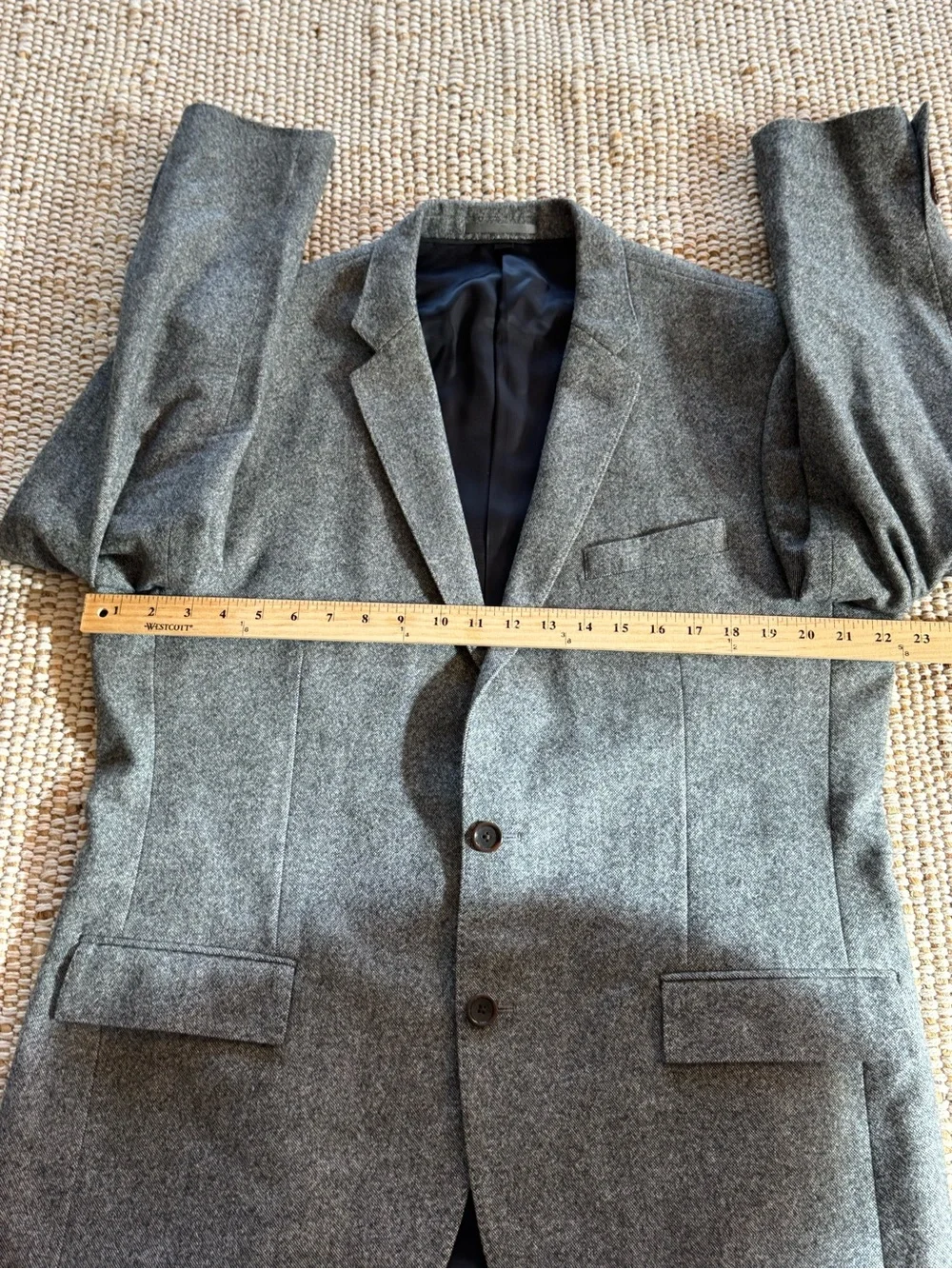 J.Crew Ludlow Gray Reid & Taylor Wool Cashmere Blazer size 44R EUC