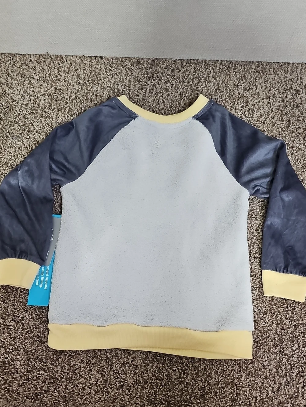 DISNEY THE MANDALORIAN BABY YODA FLEECE PAJAMA TOP BFPM-08-013