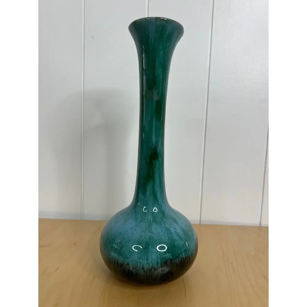 Canadian Pottery blue mountain