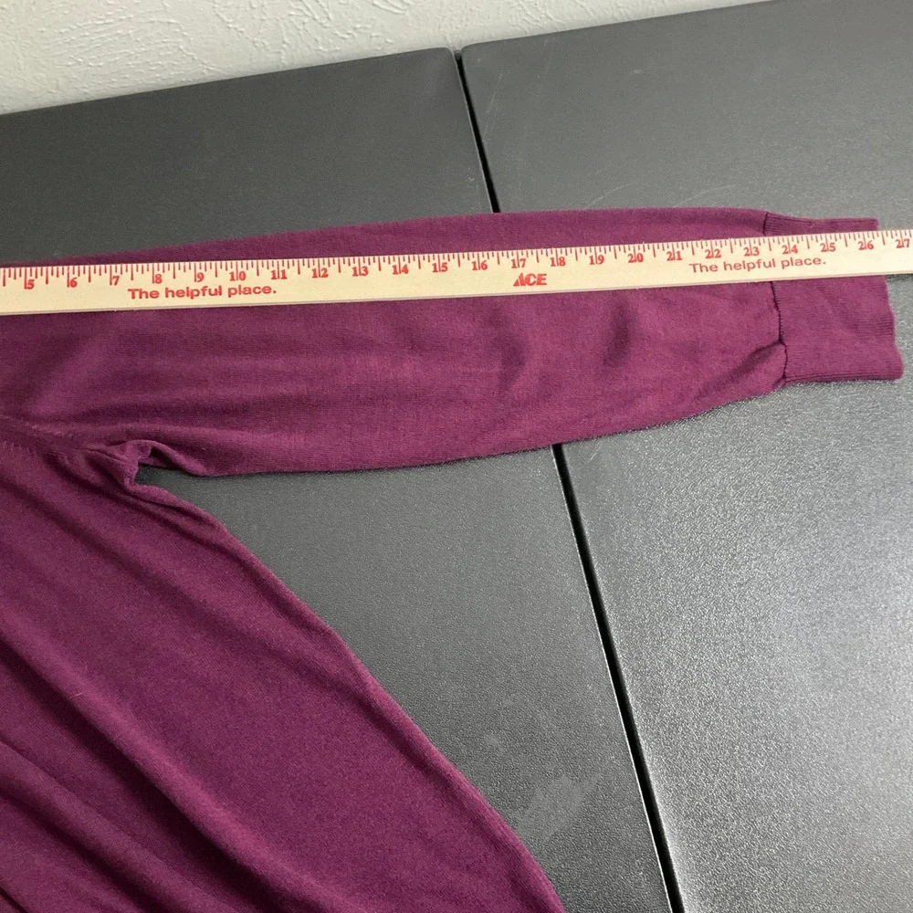 Banana Republic sophisticated neck