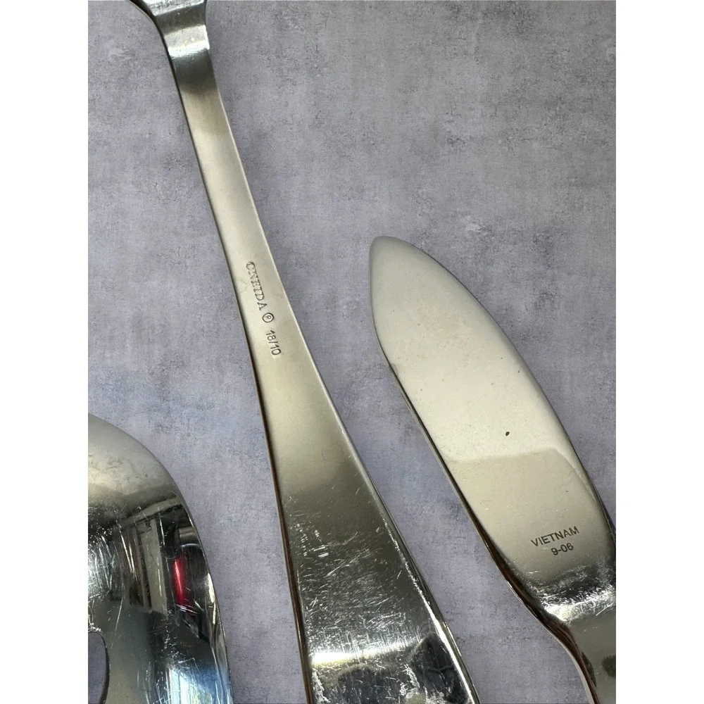 Oneida stainless steel
