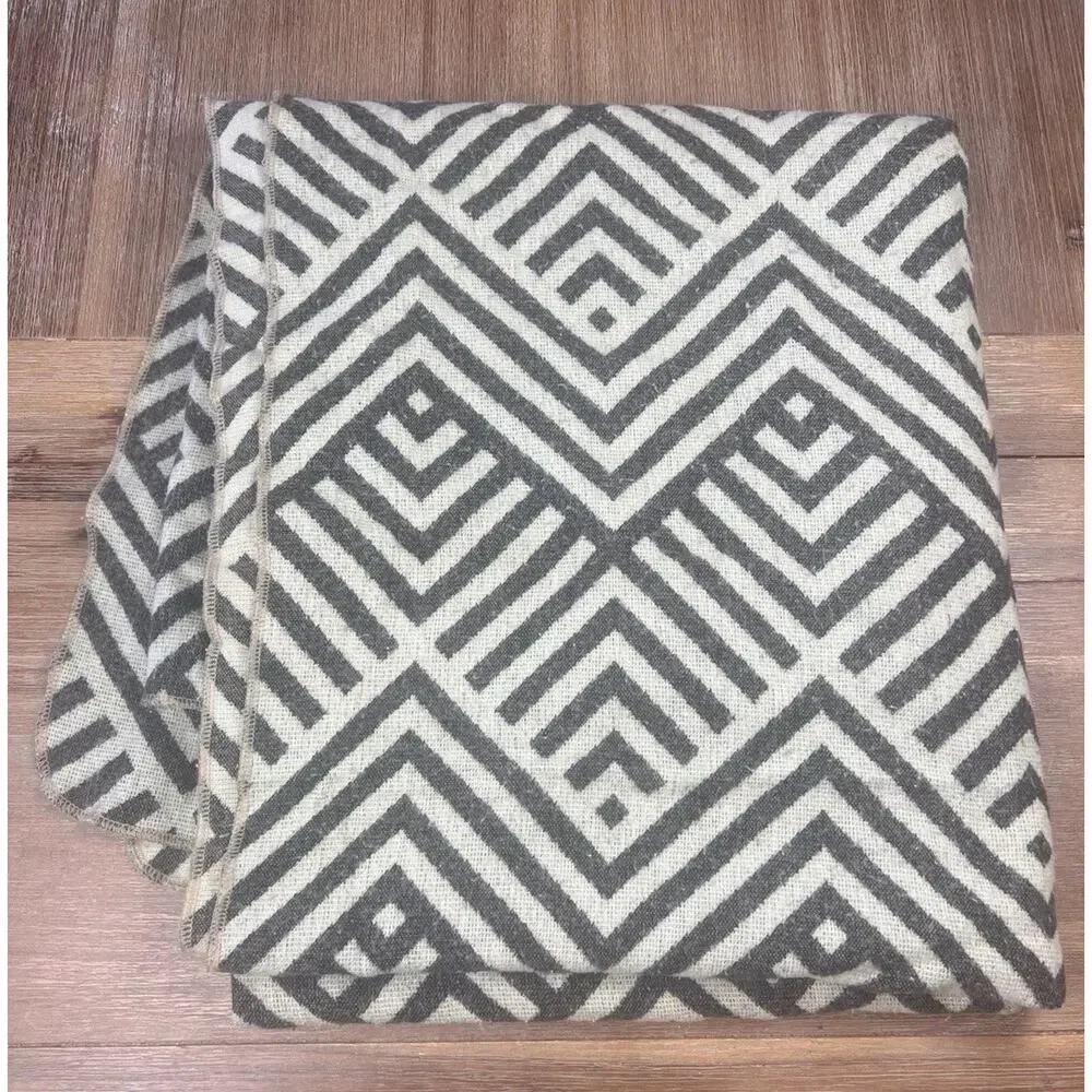 Incas Collection collection woven edges
