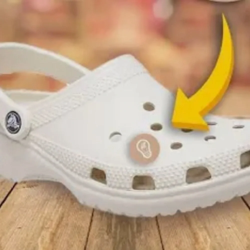 CROCS bundle charms use