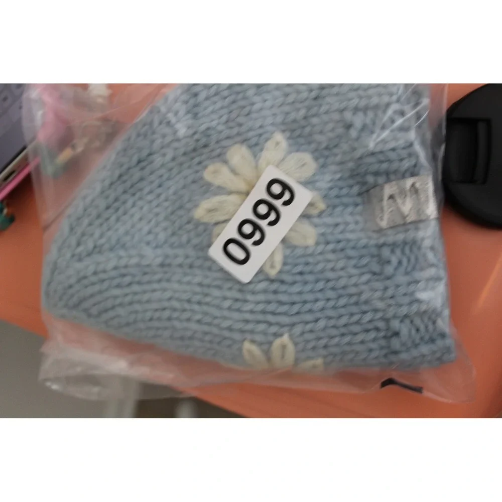 N/A chunky knit
