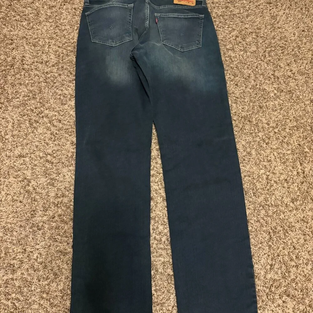 Levis 559 relaxed