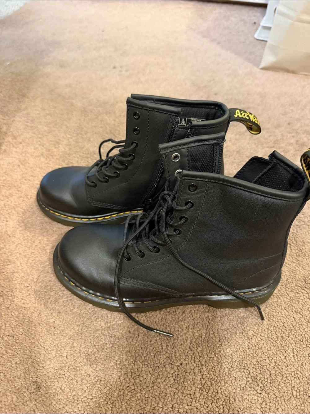 Dr. Martens classic black