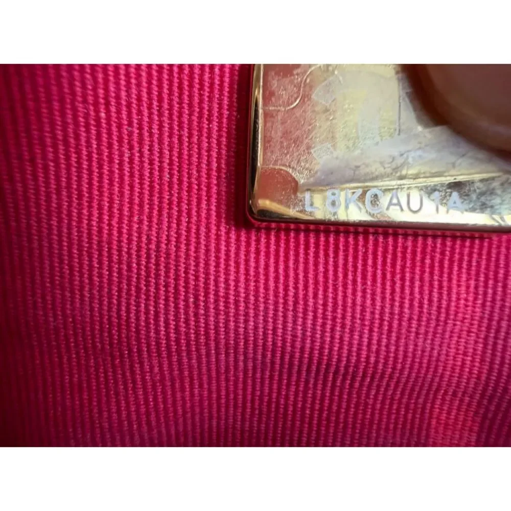 CHANEL brand color