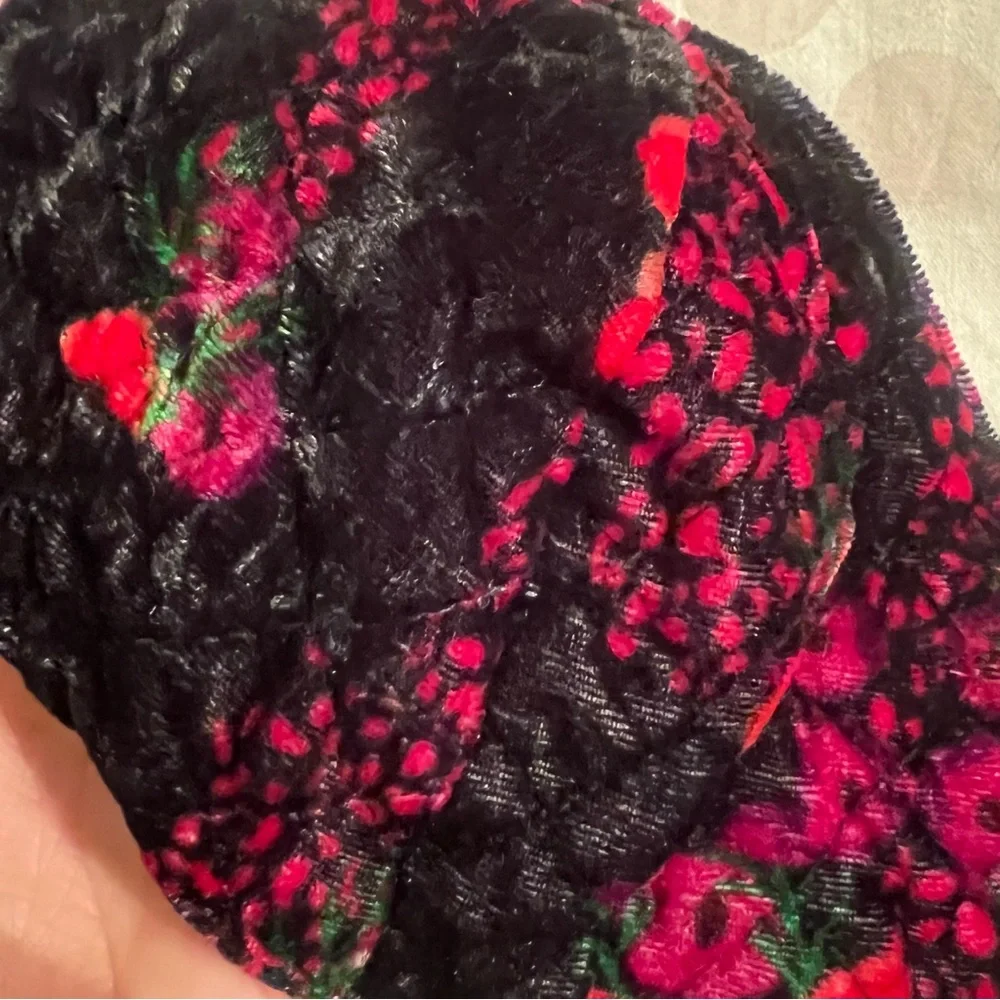 Anthropologie roopa pemmaraju