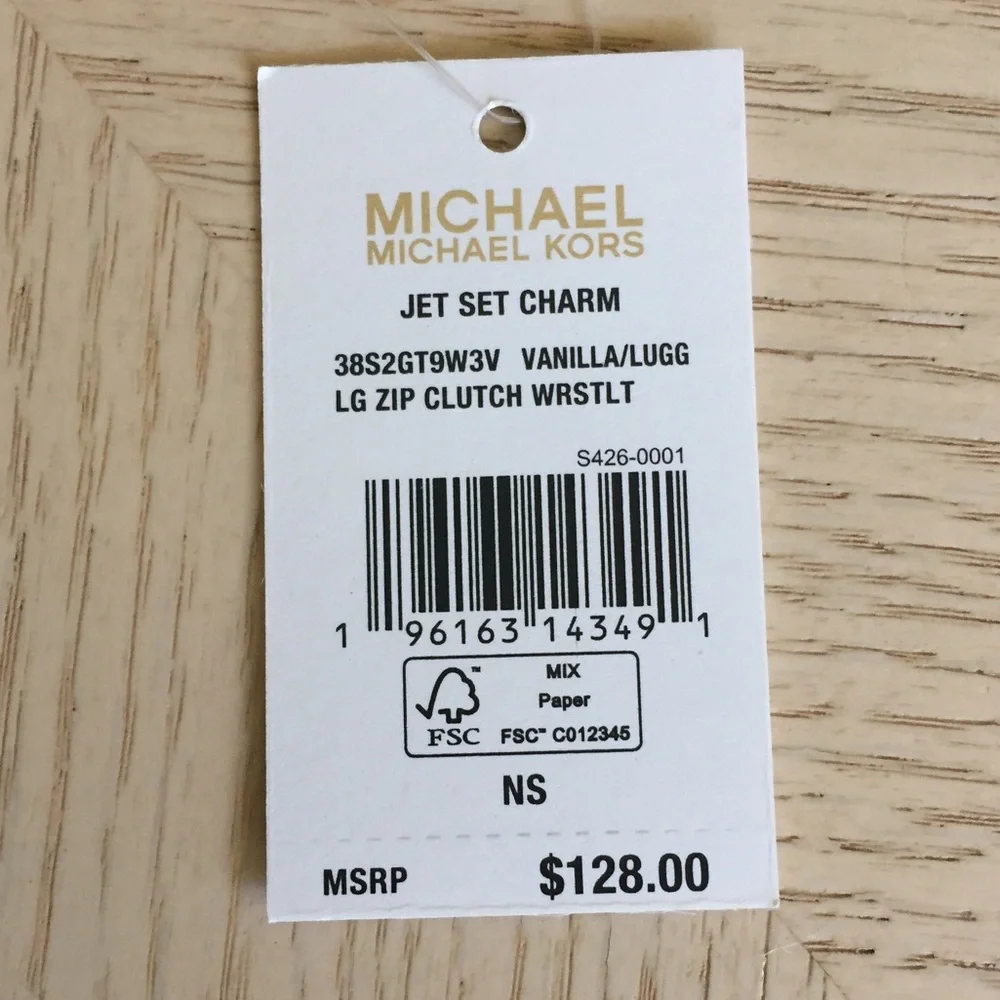 Michael Kors zippered closure